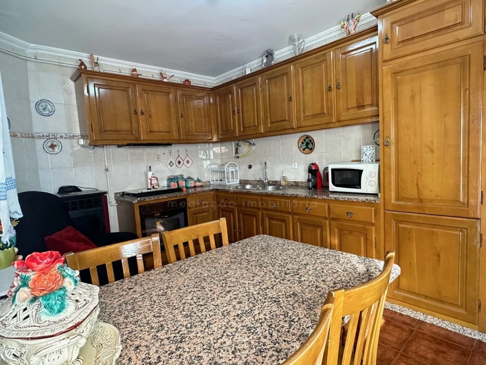 Moradia T5 para Venda em Torre de Moncorvo Foto 1