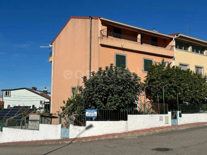 Moradia T5 para Venda em Torre de Moncorvo Foto 3