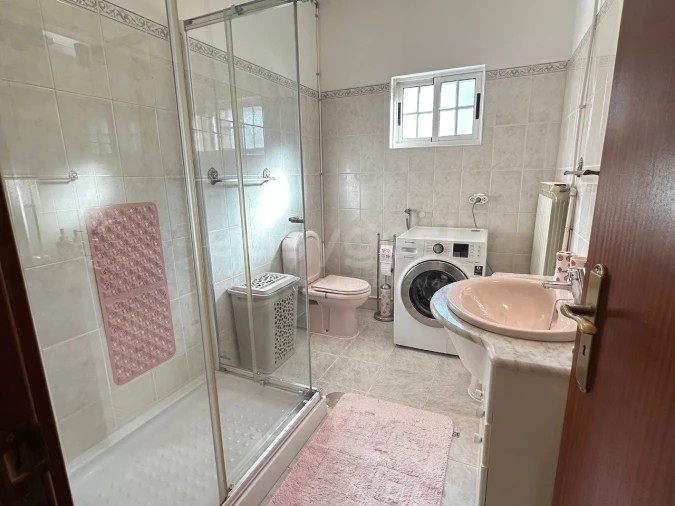 Moradia T5 para Venda em Torre de Moncorvo Foto 11