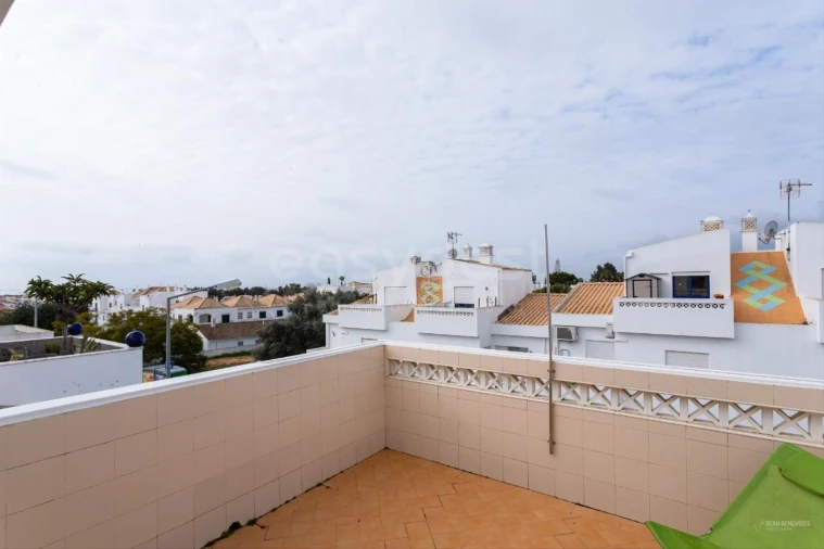 Apartamento T3 para Arrendamento em Conceição e Cabanas de Tavira Foto 14