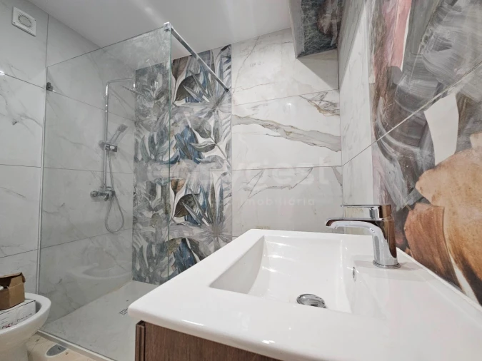 Moradia T3 para Venda em Estômbar e Parchal Foto 9