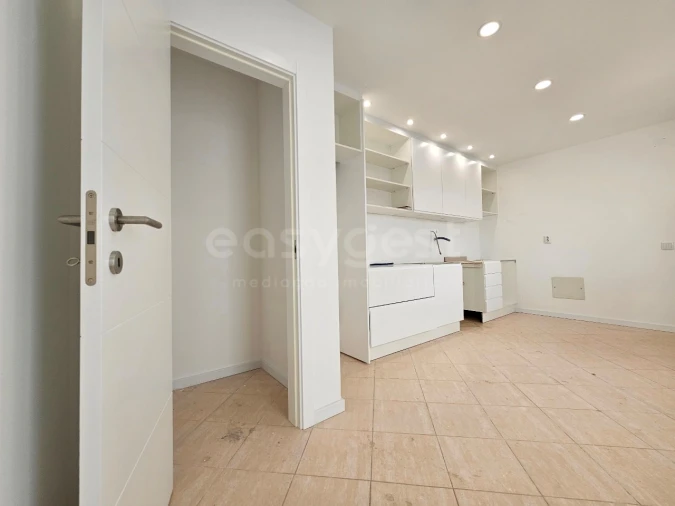 Moradia T3 para Venda em Estômbar e Parchal Foto 15