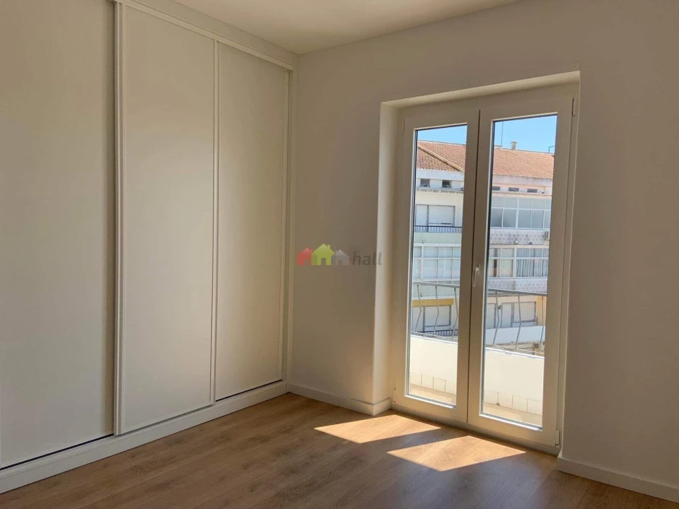 Apartamento T3 para Venda em Beja (Santiago Maior e São João Baptista) Foto 6