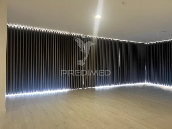 Loja para Arrendamento em Bougado (São Martinho e Santiago) Foto 3