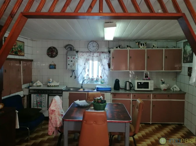 Moradia T2 para Venda em Cedros Foto 12