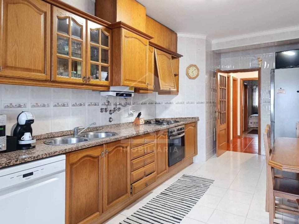 Apartamento T2 para Venda em Gafanha da Nazaré Foto 12