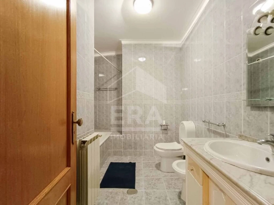 Apartamento T2 para Venda em Gafanha da Nazaré Foto 25