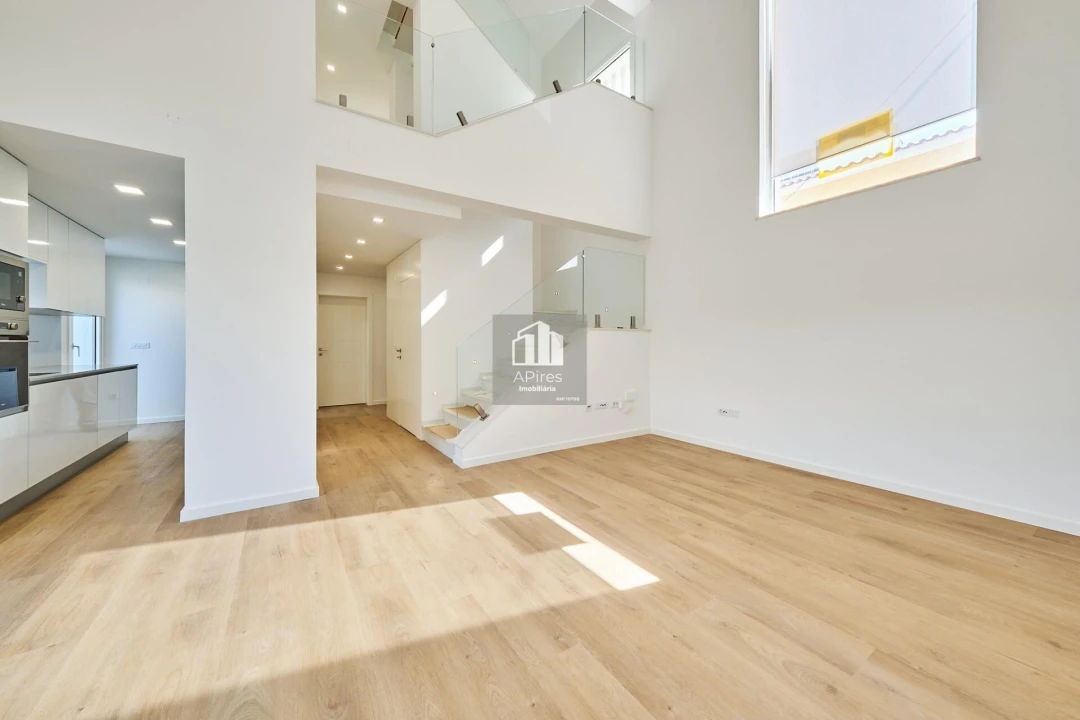 Moradia T3 para Venda em Costa da Caparica Foto 1