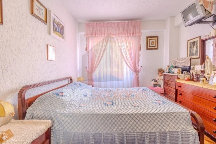 Apartamento T3 para Venda em Carregado e Cadafais Foto 17