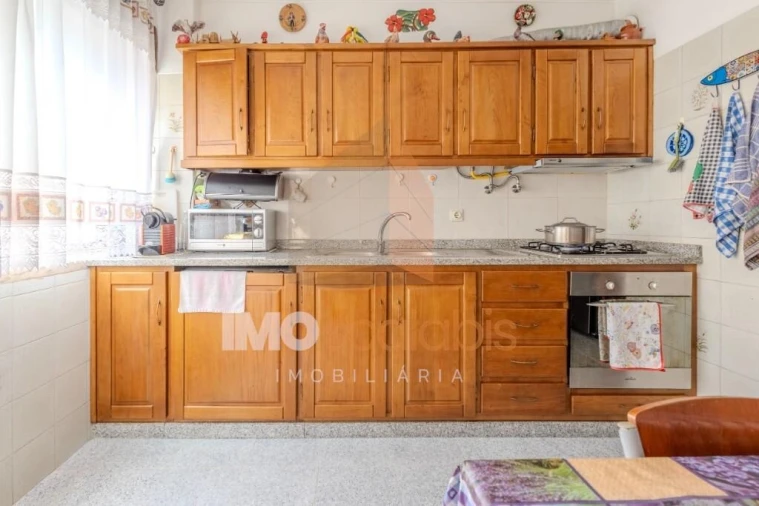 Apartamento T3 para Venda em Carregado e Cadafais Foto 9