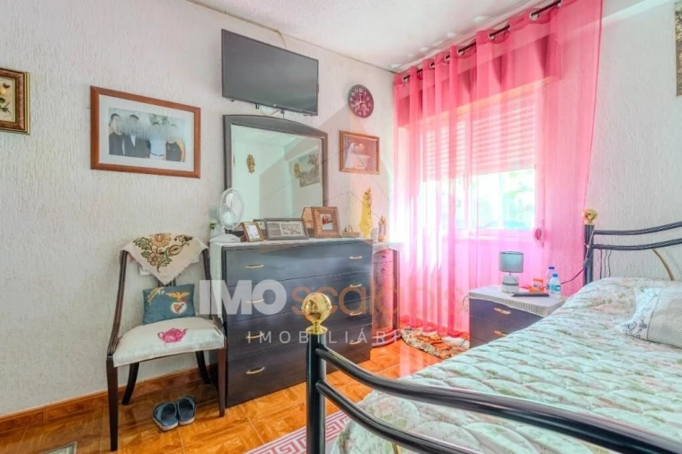 Apartamento T3 para Venda em Carregado e Cadafais Foto 21