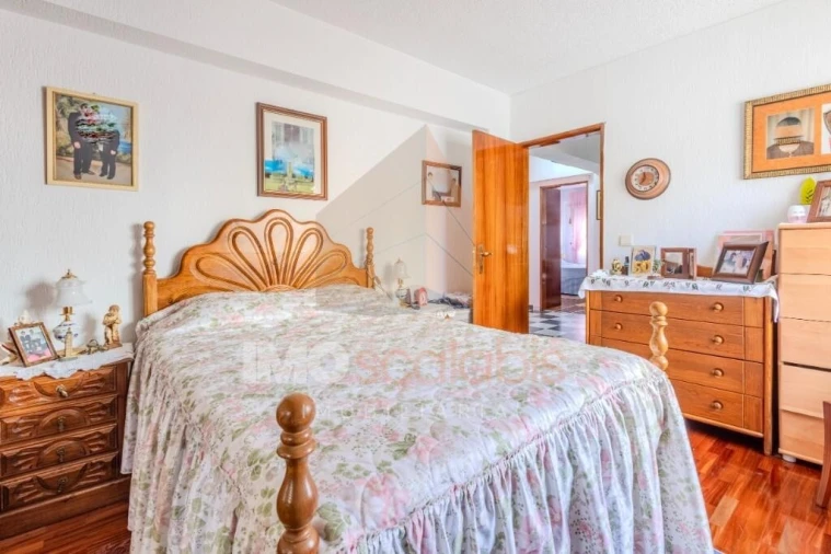 Apartamento T3 para Venda em Carregado e Cadafais Foto 24