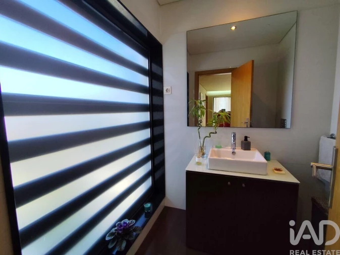 Moradia T3 para Venda em São Felix da Marinha Foto 9