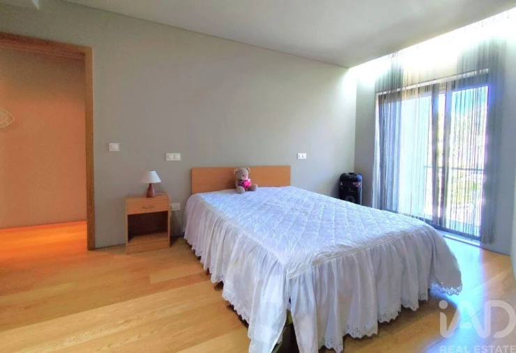 Moradia T3 para Venda em São Felix da Marinha Foto 24