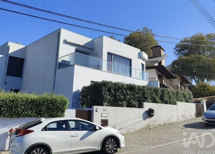 Moradia T3 para Venda em São Felix da Marinha Foto 36