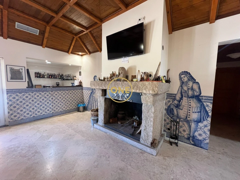 Negócio para Venda em Raposa Foto 129