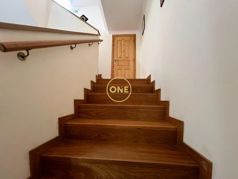 Negócio para Venda em Raposa Foto 183