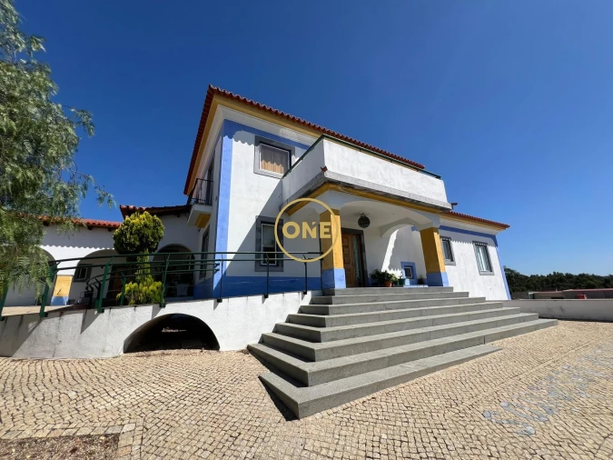 Negócio para Venda em Raposa Foto 3