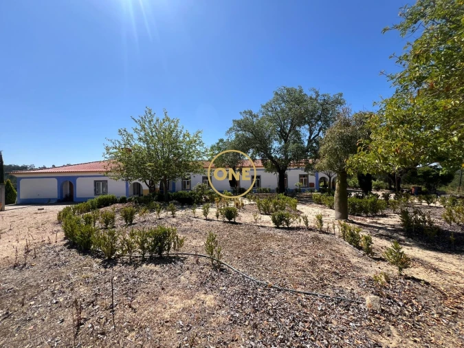 Negócio para Venda em Raposa Foto 91