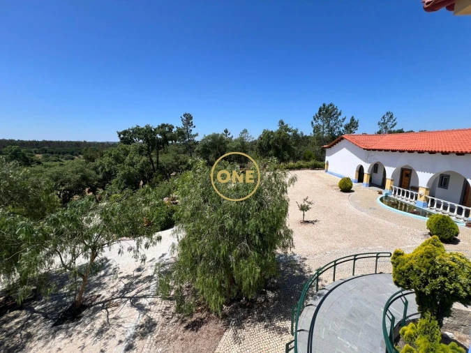 Negócio para Venda em Raposa Foto 224