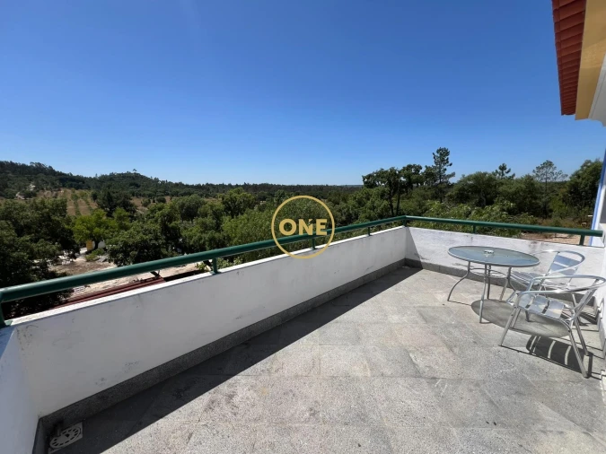 Negócio para Venda em Raposa Foto 226