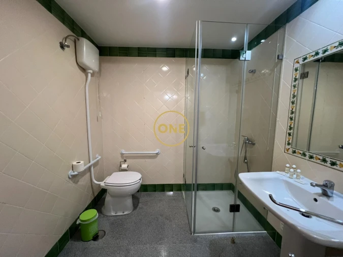 Negócio para Venda em Raposa Foto 174