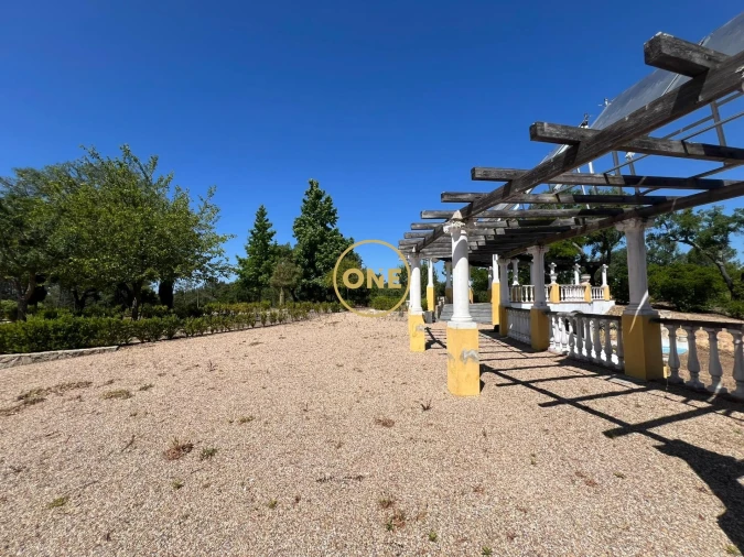 Negócio para Venda em Raposa Foto 109