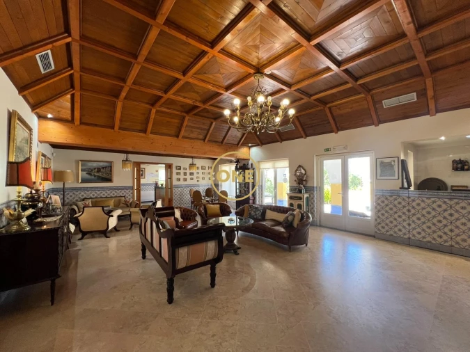 Negócio para Venda em Raposa Foto 135