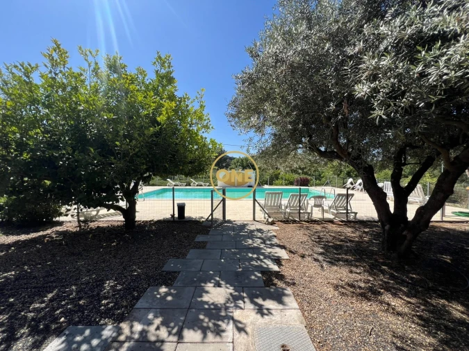 Negócio para Venda em Raposa Foto 5