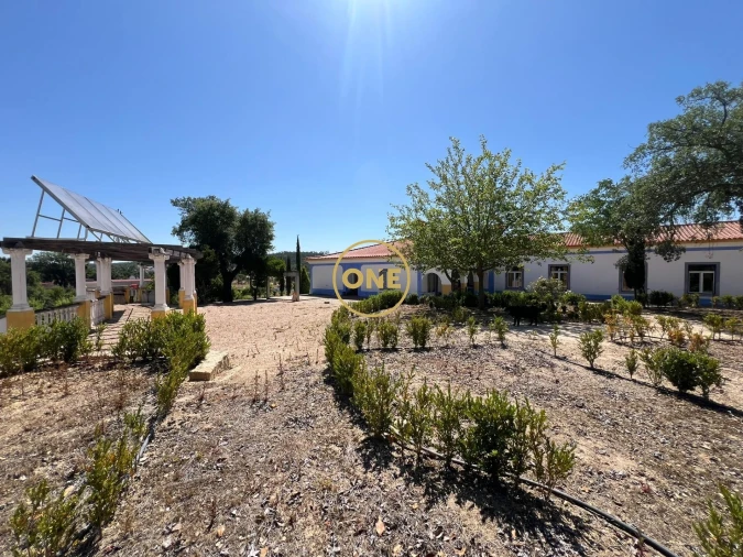 Negócio para Venda em Raposa Foto 92