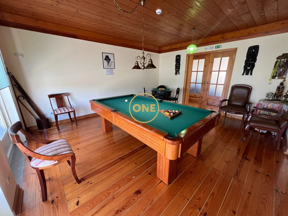 Negócio para Venda em Raposa Foto 142