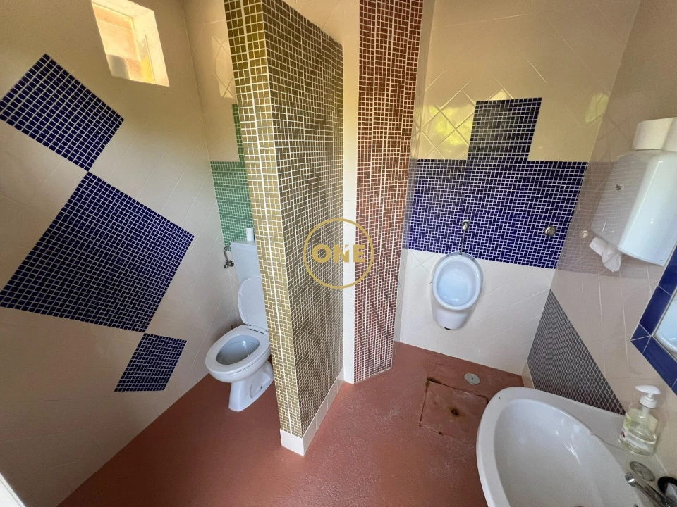 Negócio para Venda em Raposa Foto 14