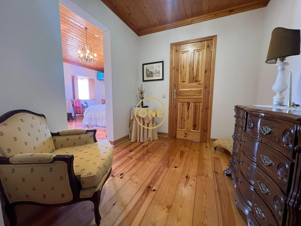 Negócio para Venda em Raposa Foto 215