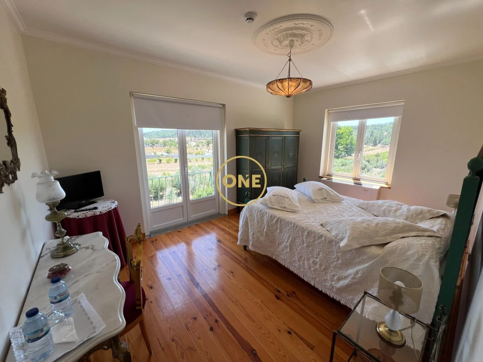 Negócio para Venda em Raposa Foto 163