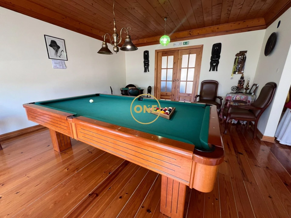 Negócio para Venda em Raposa Foto 143