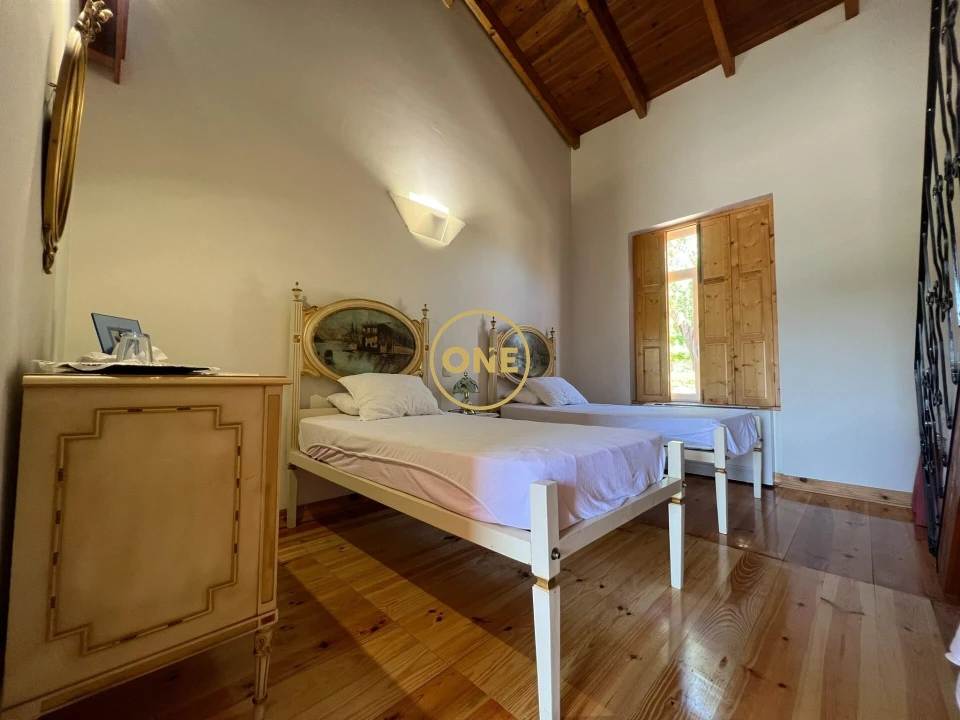 Negócio para Venda em Raposa Foto 57