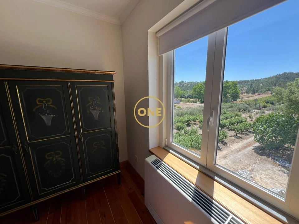 Negócio para Venda em Raposa Foto 169