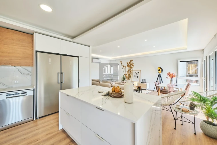 Moradia T4 para Venda em Laranjeiro e Feijó Foto 22