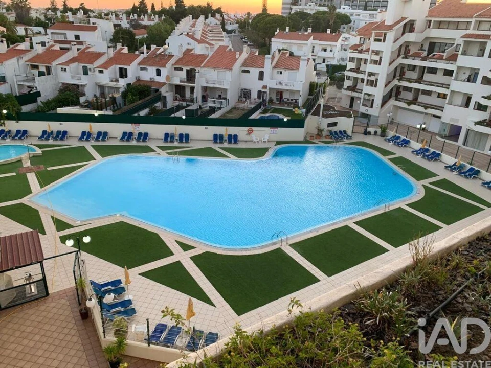 Apartamento T2 para Venda em Albufeira e Olhos de Água Foto 1