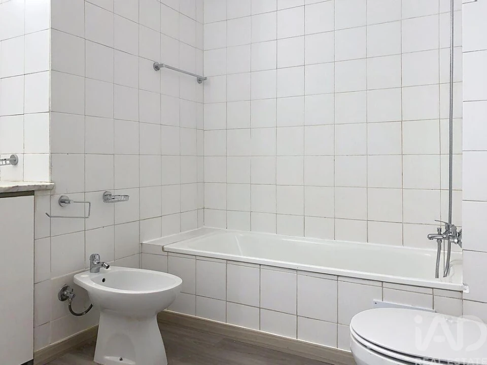 Apartamento T1 para Venda em Portimão Foto 5