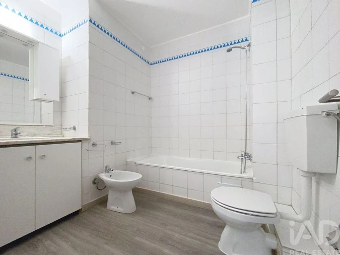 Apartamento T1 para Venda em Portimão Foto 13