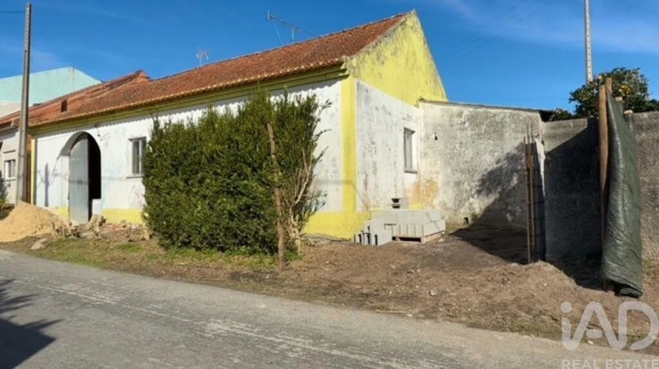 Moradia T3 para Venda em Monte Real e Carvide Foto 2