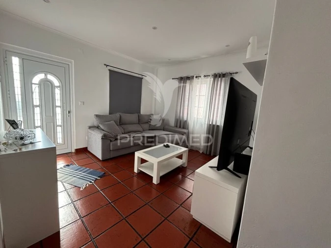 Moradia T3 para Venda em Angra (São Pedro) Foto 4