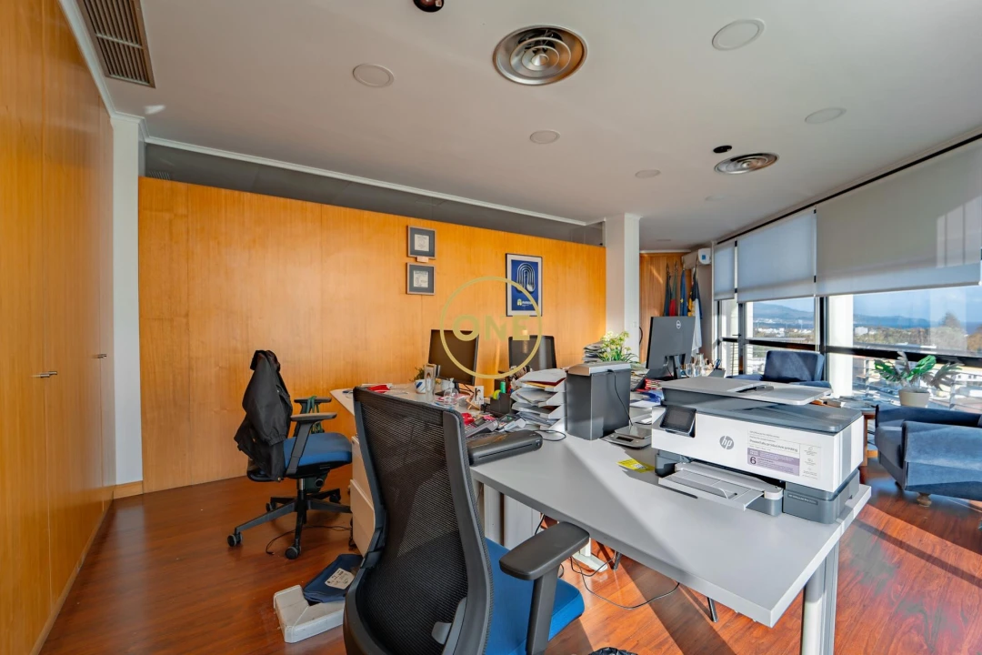 Loja para Venda em Ponta Delgada (São Pedro) Foto 15