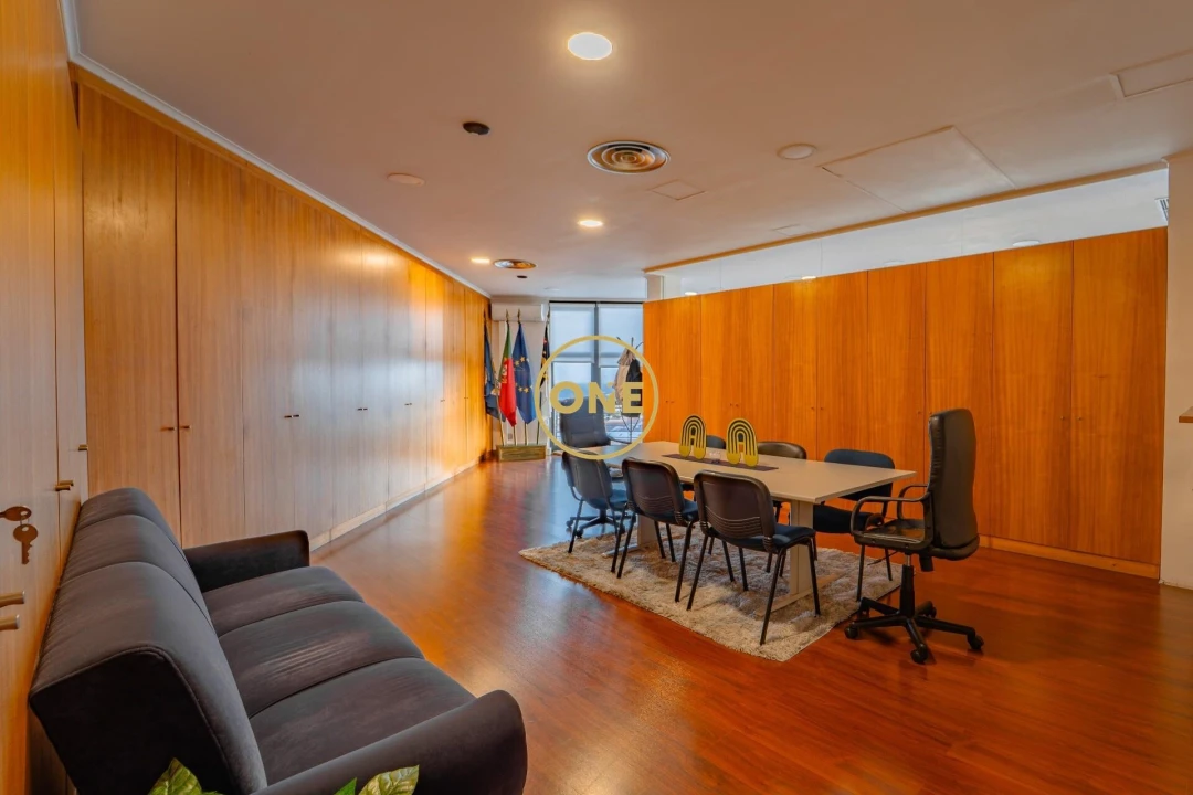 Loja para Venda em Ponta Delgada (São Pedro) Foto 7