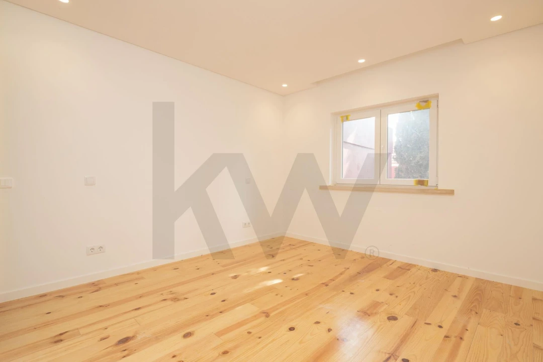 Apartamento T2 para Venda em Cascais e Estoril Foto 3