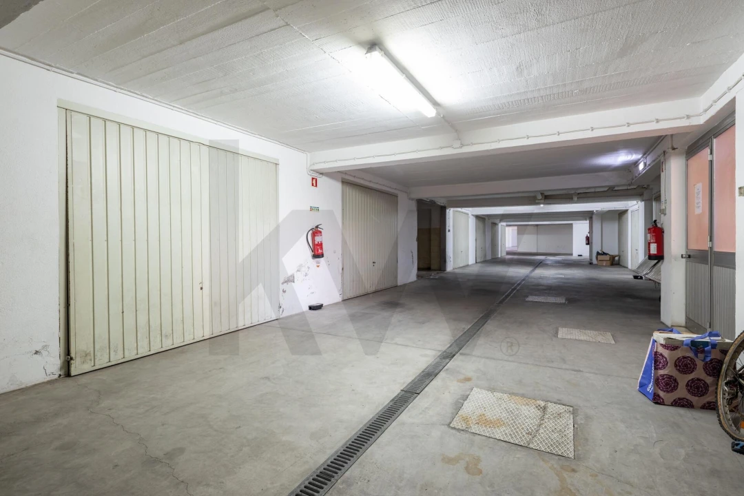 Apartamento T2 para Venda em Cascais e Estoril Foto 15