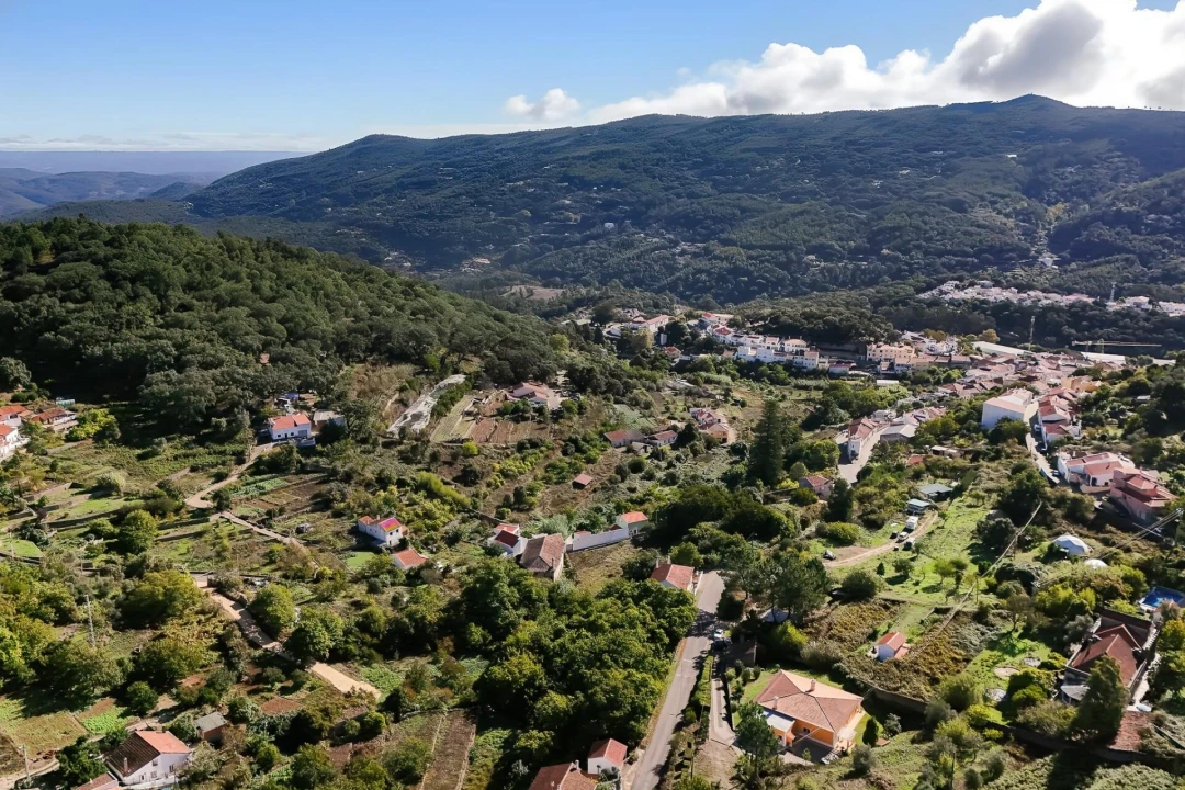 Moradia T4 para Venda em Monchique Foto 37