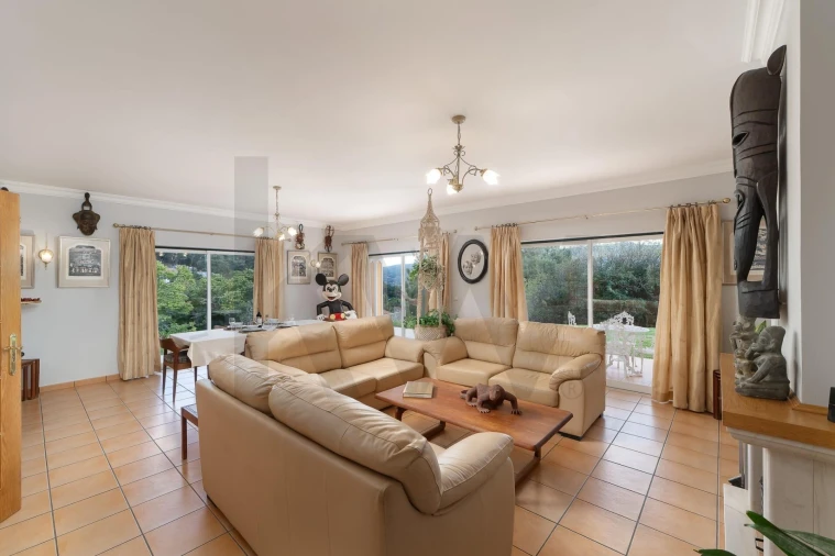 Moradia T4 para Venda em Monchique Foto 8