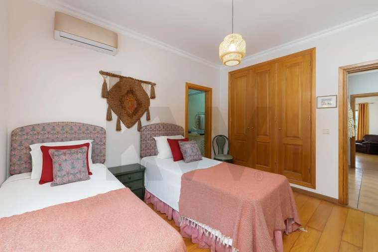 Moradia T4 para Venda em Monchique Foto 24